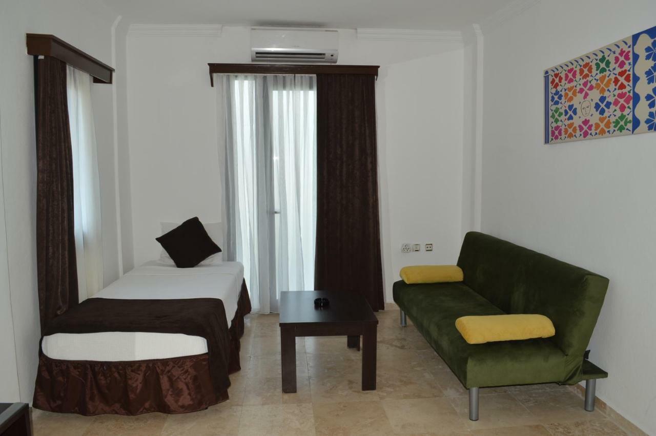 Bitez Sunset Apart Otel Екстериор снимка